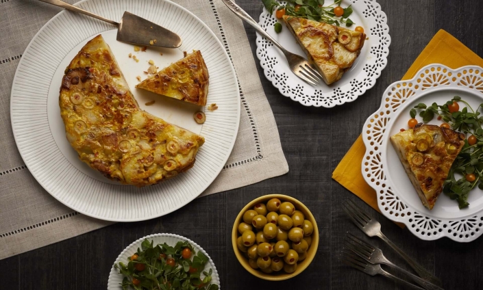 Tortilla de patatas con Aceitunas Manzanilla